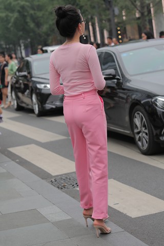 粉色裤子~